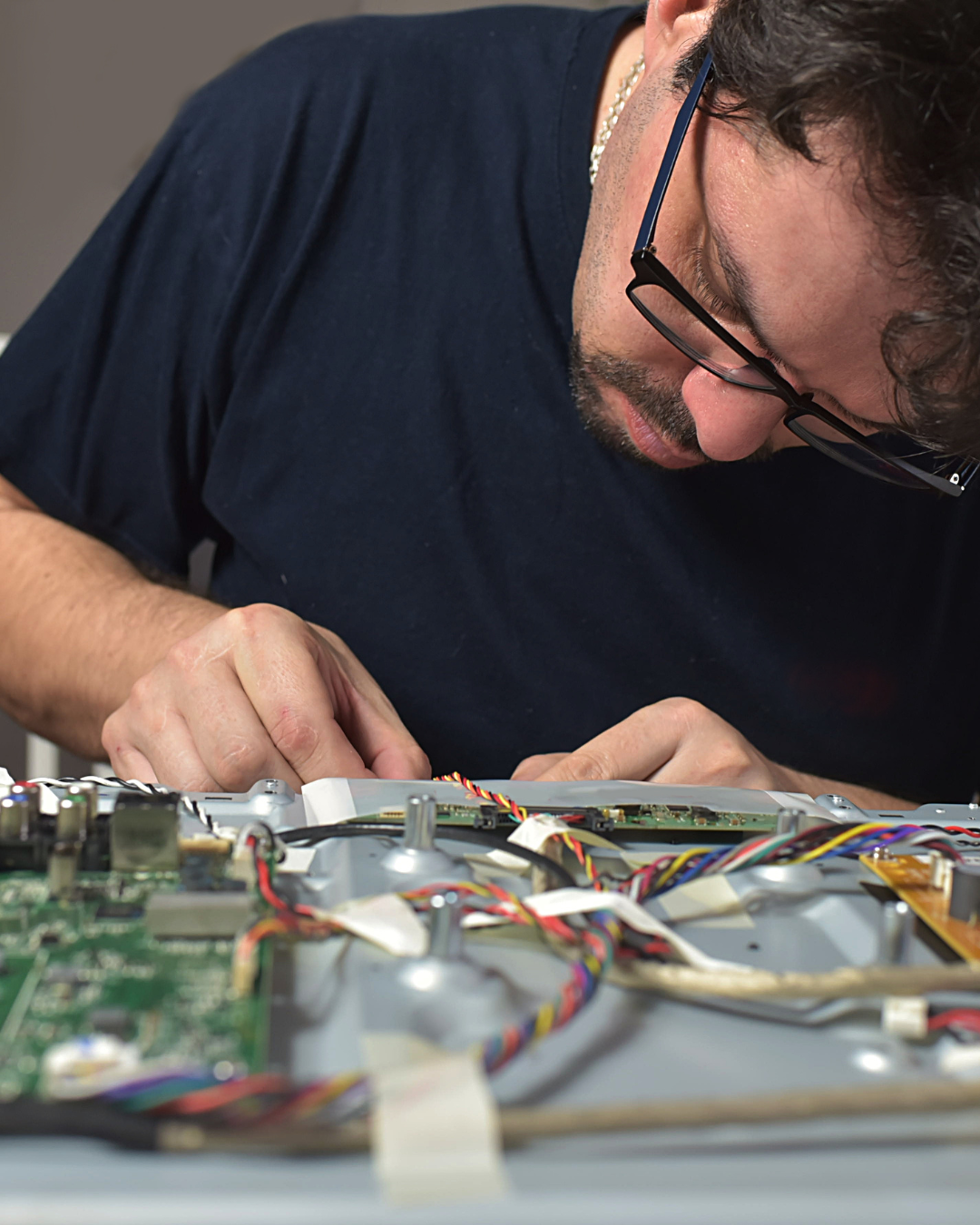 LED TV Panel Repair Near Me 100% Guarantee